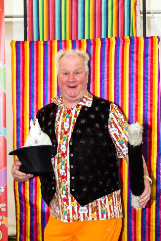 Uncle Chris children's entertainer